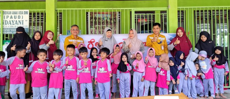 Bangun Masa Depan Pendidikan Anak-Anak Komunitas Adat Terpencil